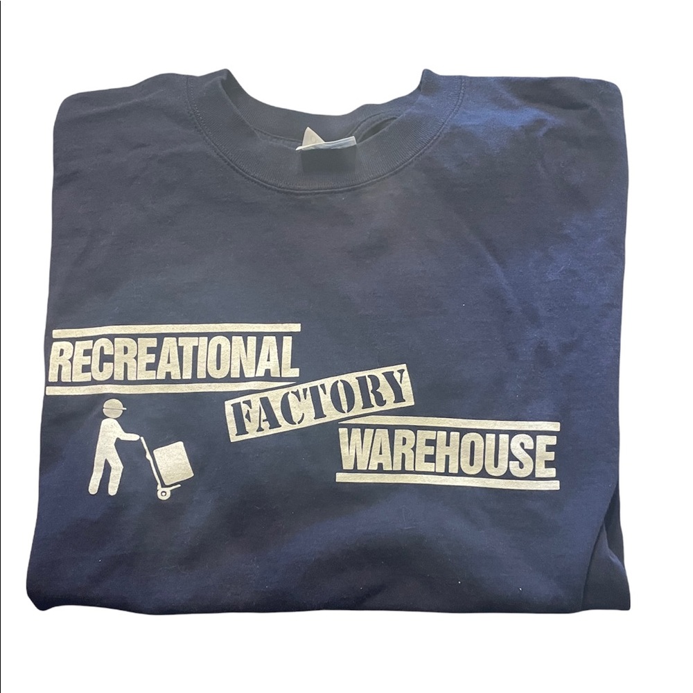 XL cotton t shirt. Recreational Factory Warehouse vintage.